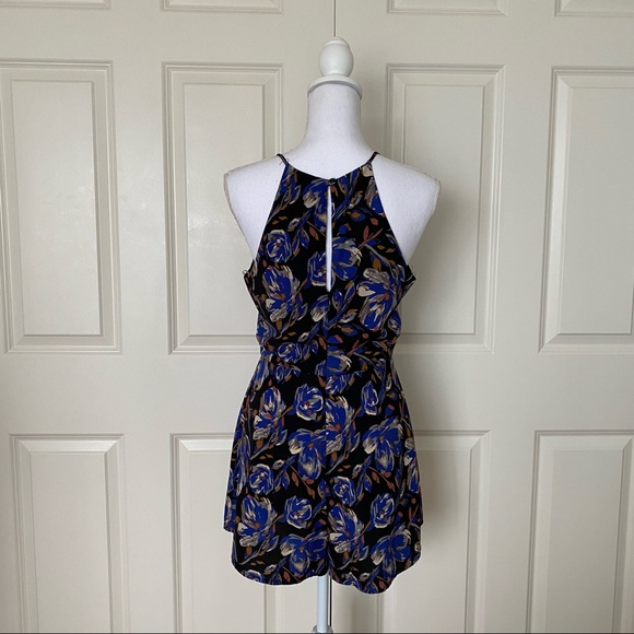 Lush Romper - Picture 3 of 14